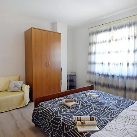 Peaceful Flat Surrounded By Nature Apartment