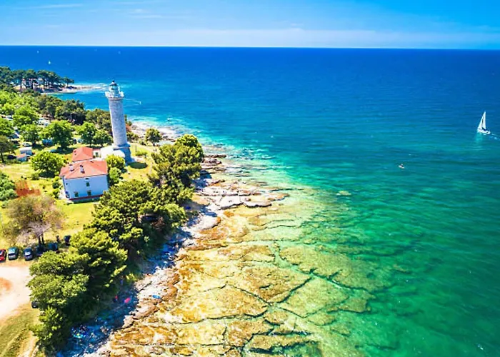 Peaceful Flat Surrounded By Nature Savudrija